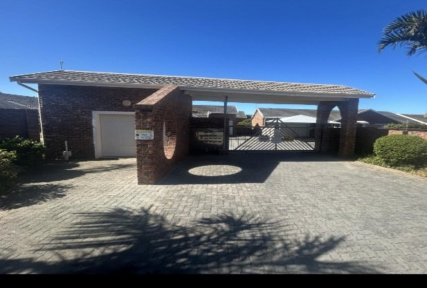 3 Bedroom Property for Sale in Gonubie Eastern Cape